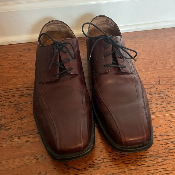 Johnston Murphy Brown Leather Dress Shoes - Picture 1 of 7